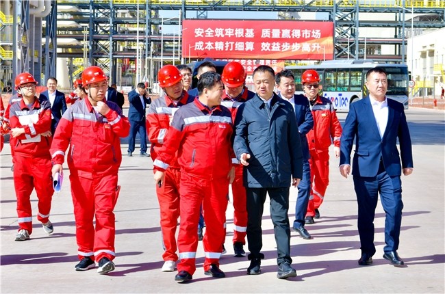 聚焦“灯塔工厂”冲刺背后：党彦宝带领宝丰集团以数智绿色书写制造业新答卷